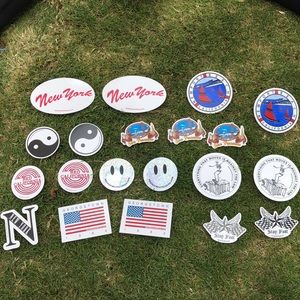 BRANDY MELVILLE STICKERS 25 PACK